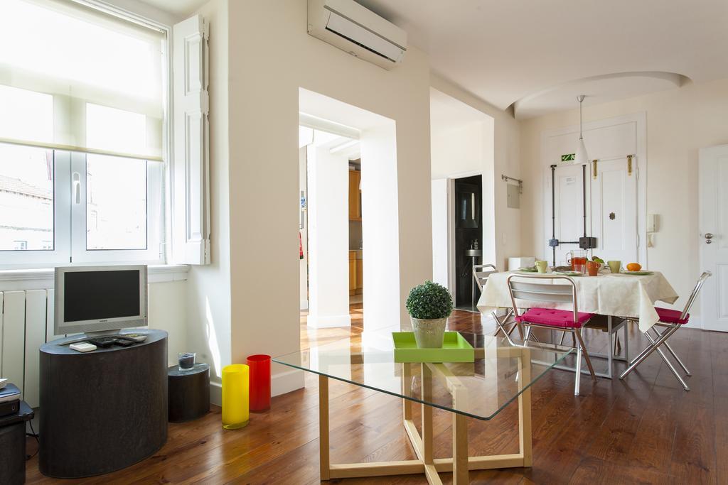 Joivy Spacious And Bright 1-bed Flat With Views In Lapa Apartamento *