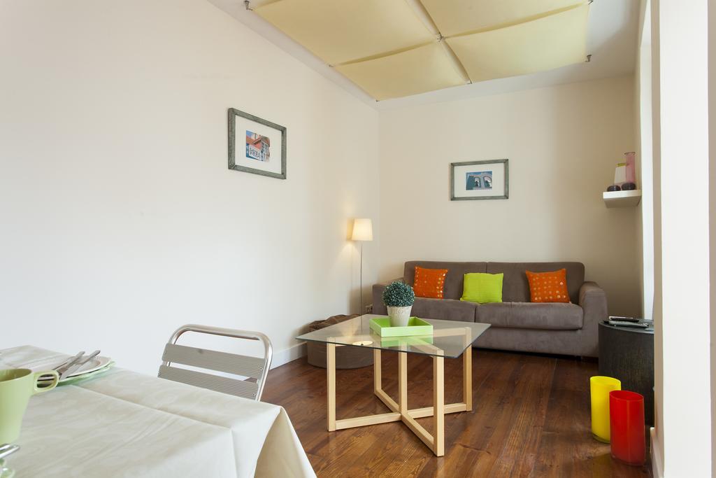 Joivy Spacious And Bright 1-bed Flat With Views In Lapa Apartamento