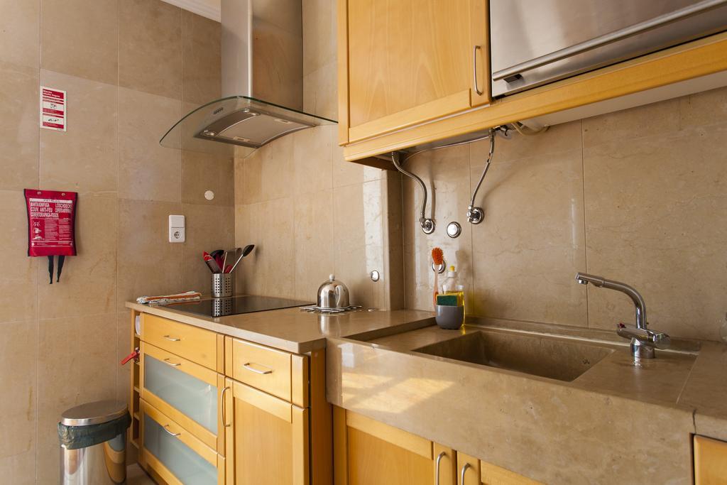 Apartamento Joivy Spacious And Bright 1-bed Flat With Views In Lapa *